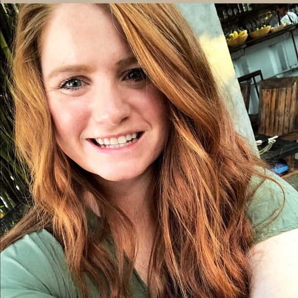 Meet your Posher, Laree - Picture 1 of 1